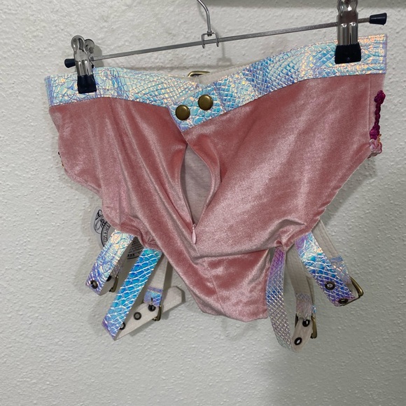 Jackalope Land velvet, beaded and jeweled bottoms sz M - Picture 6 of 7